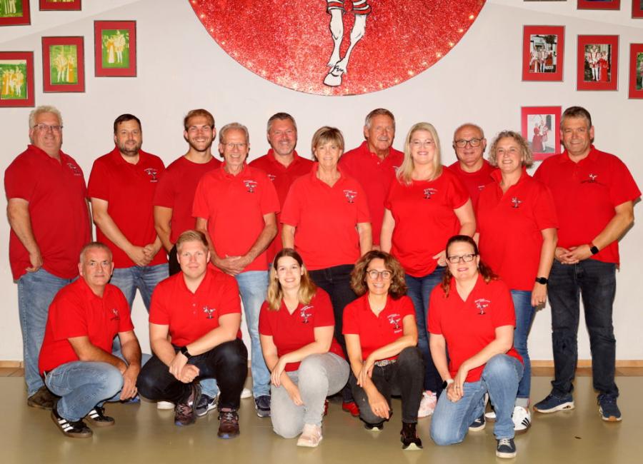 Der Vorstand der Karnevalsfreunde Bechen im Vereinsheim
